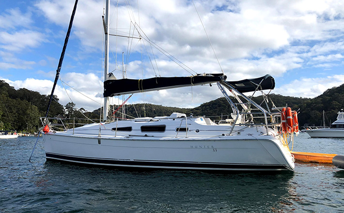 Boat Hire Sydney Hunter 33 Pittwater Yacht Charter