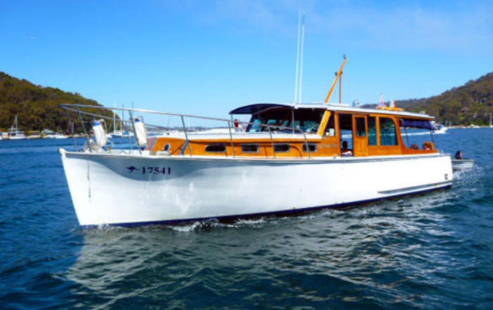 Sydney Boat Charter Side View Boat Charter 