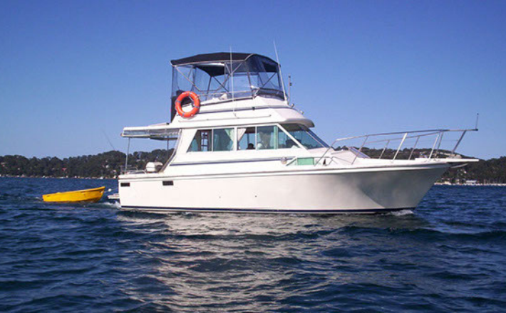 Sydney Boat Charter Side View Boat Charter 
