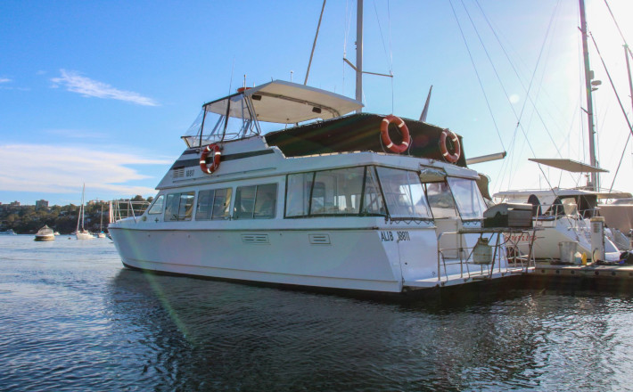 Boat Sydney Hire Exterior of Boat Charter