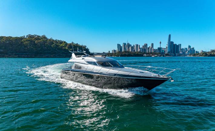 Sunseeker Luxury Boat Charter