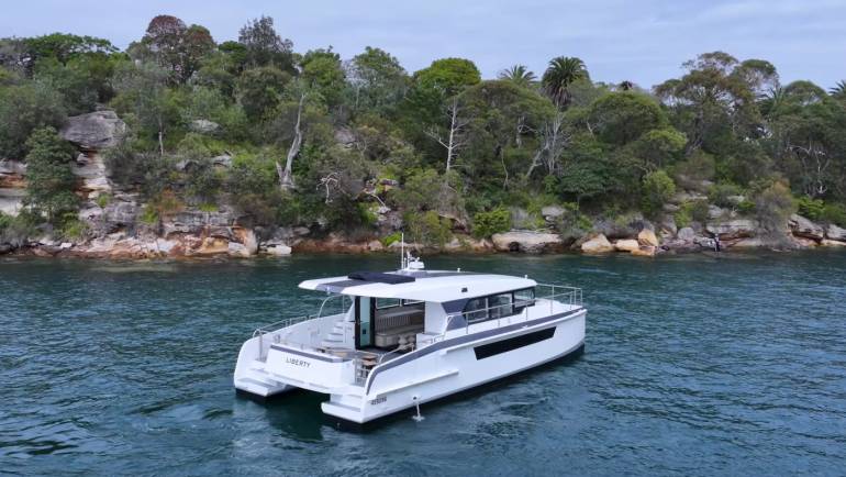 MV Liberty Boat Hire